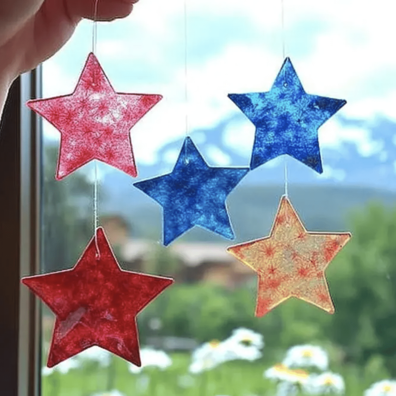 Crayon Star Sun Catchers: A Colorful DIY Project for Sunny Windows