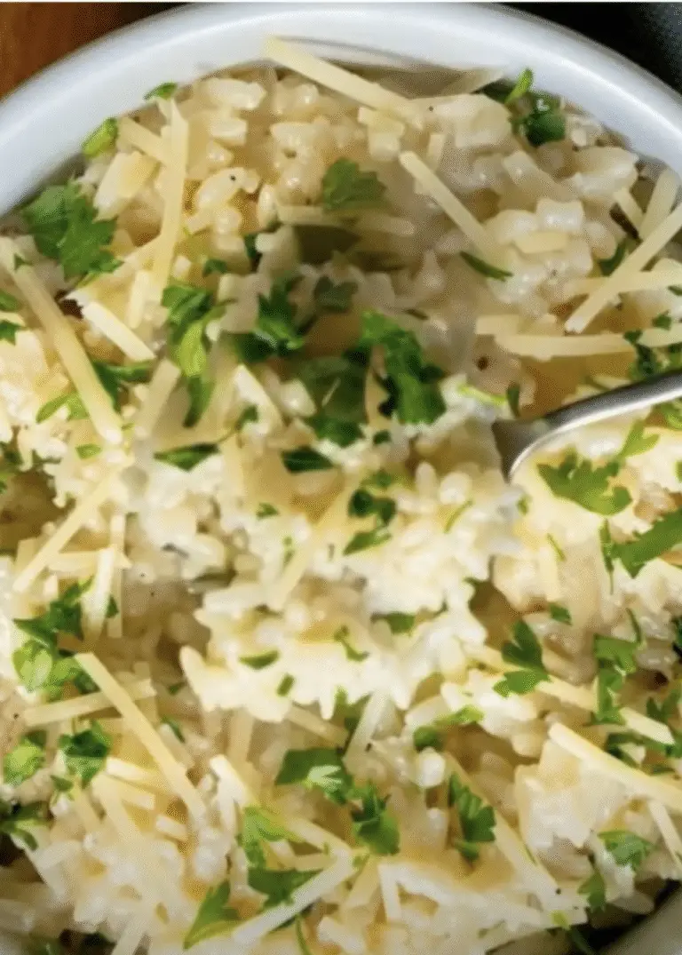 Garlic Parmesan Chicken and Rice (One-Pan, Creamy & Ready in 25 Minutes!)
