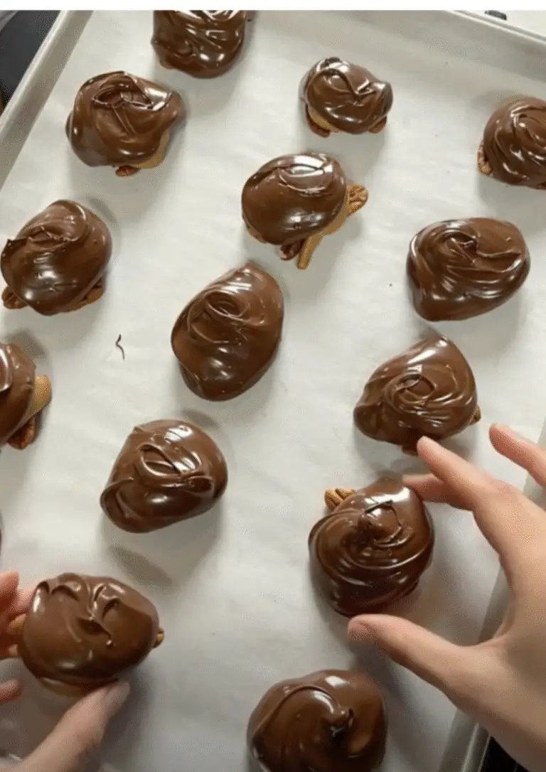 Georgia Browns (Chocolate, Caramel & Pecan Clusters—Southern Candy Magic!)