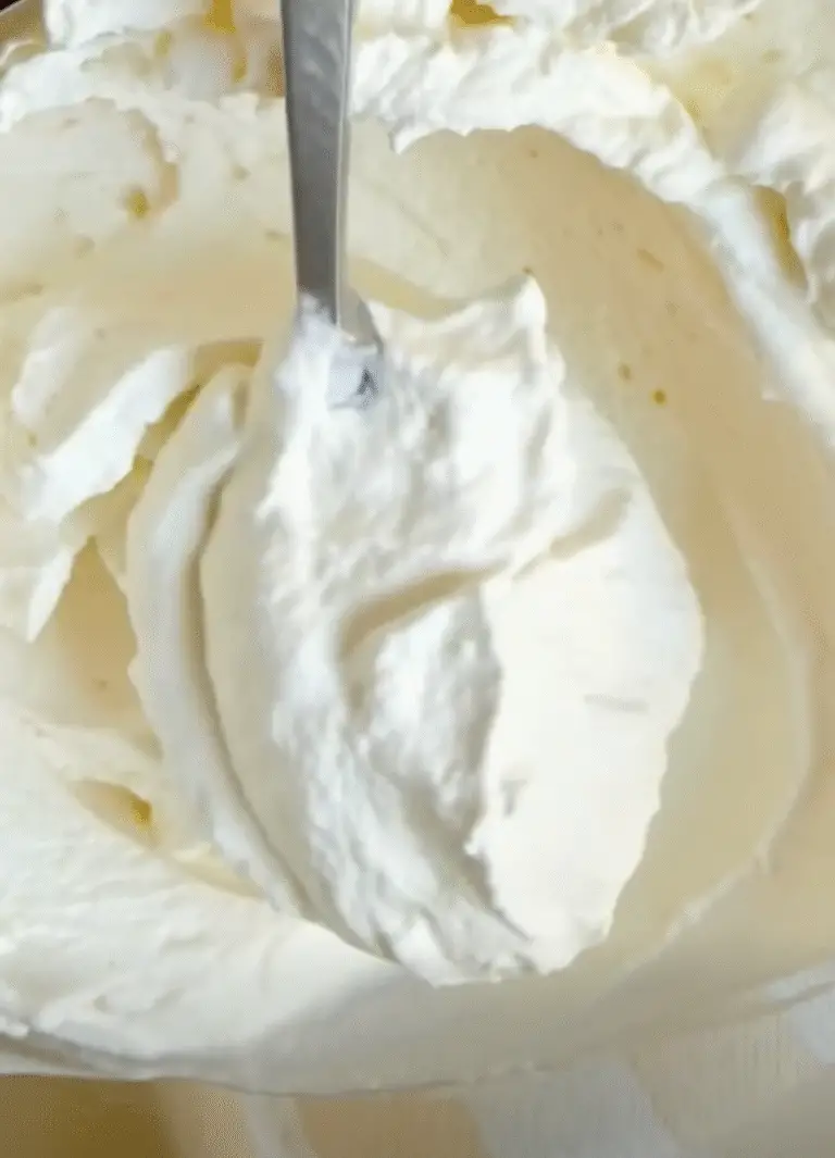 White Chocolate Whipped Cream – Light, Luscious, and Dreamy!