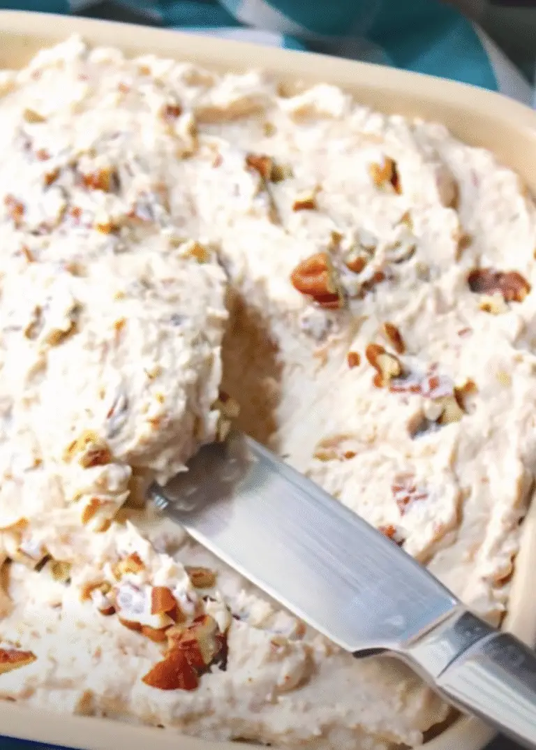 Nana’s Chicken Spread – Creamy, Crunchy, and Comforting!