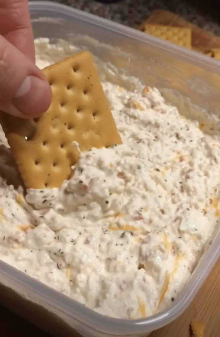 No Name Dip That Everyone Asks For After the Party