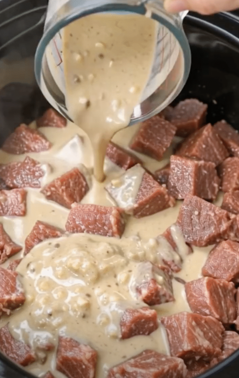 Creamy Slow Cooker Beef Stew That Feels Like Pure Comfort
