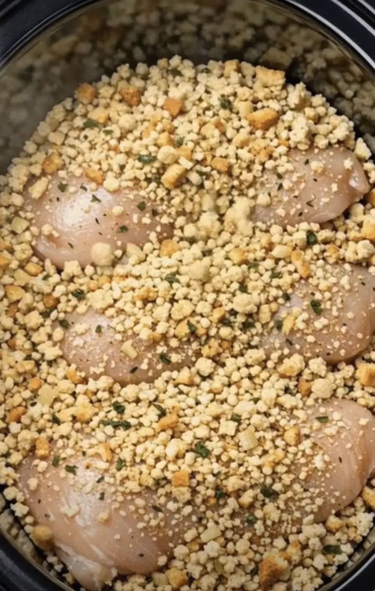 Slow Cooker Chicken & Stuffing Casserole – Easy One-Pot Comfort Meal