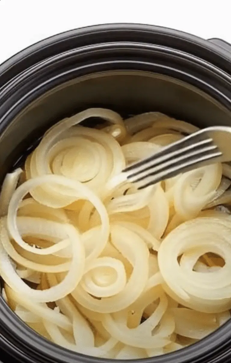 Slow Cooker 3-Ingredient French Onion Beef – Tender, Savory & Effortless