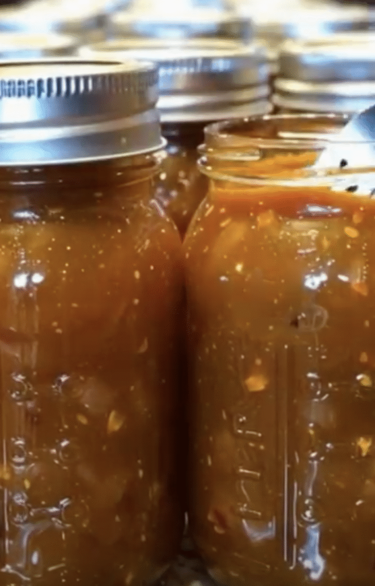 Slow Cooker Apple Sweet Chili Jam – Sweet Heat Perfection