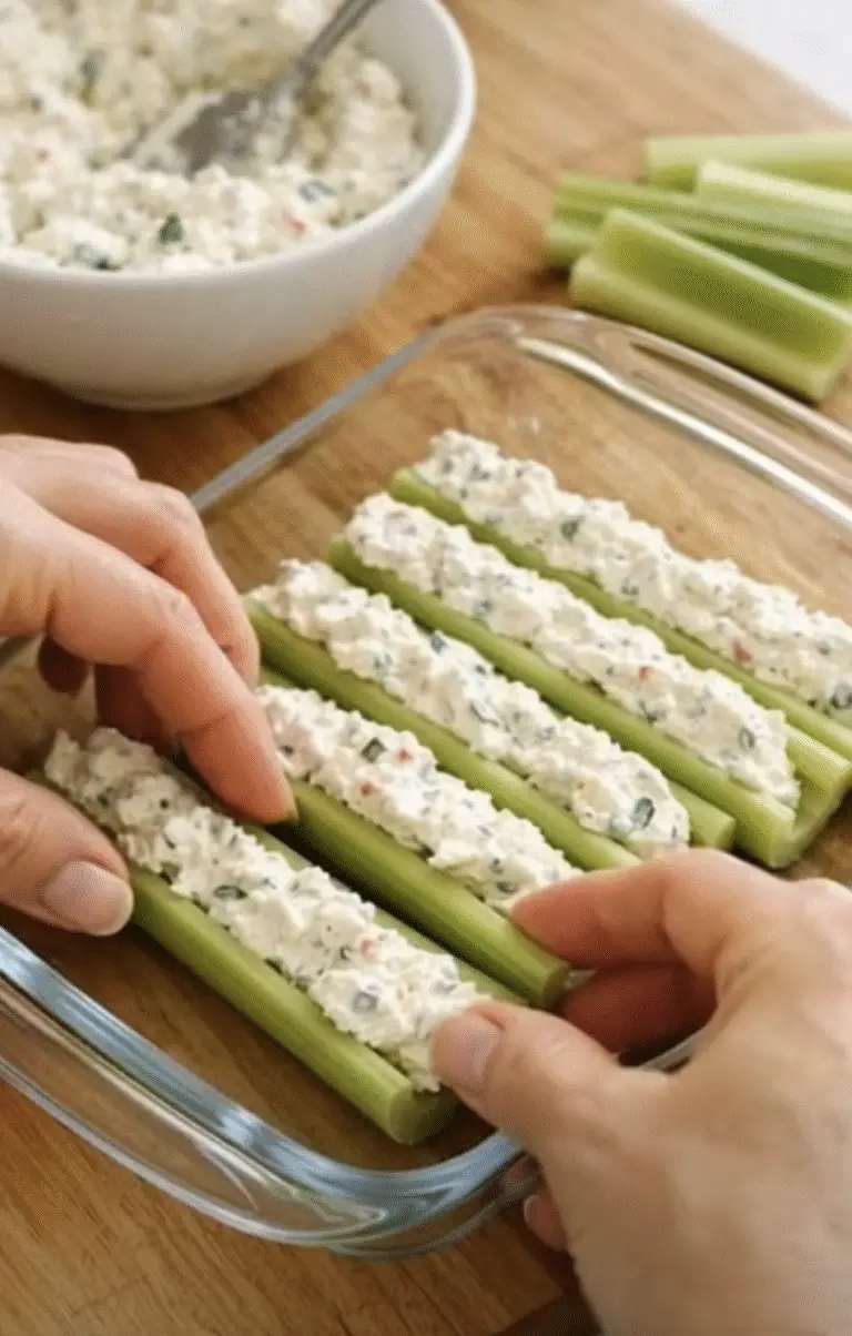 Creamy Stuffed Celery Sticks – The Perfect Crunchy Party Appetizer