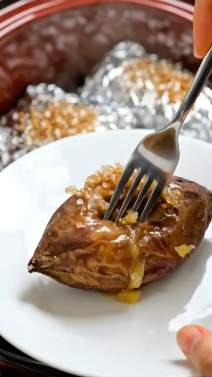 3-Ingredient Slow Cooker Brown Sugar Pork Packets That Taste Like a Hidden Surprise