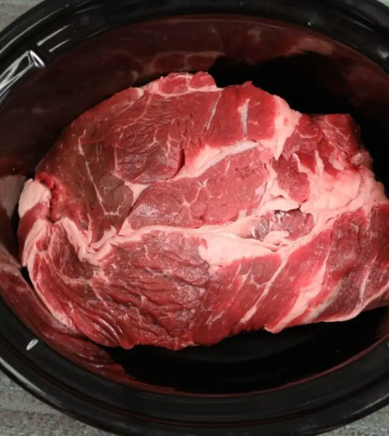 Effortless Balsamic Beef Delight: Tender Chuck Roast with Rich Flavor