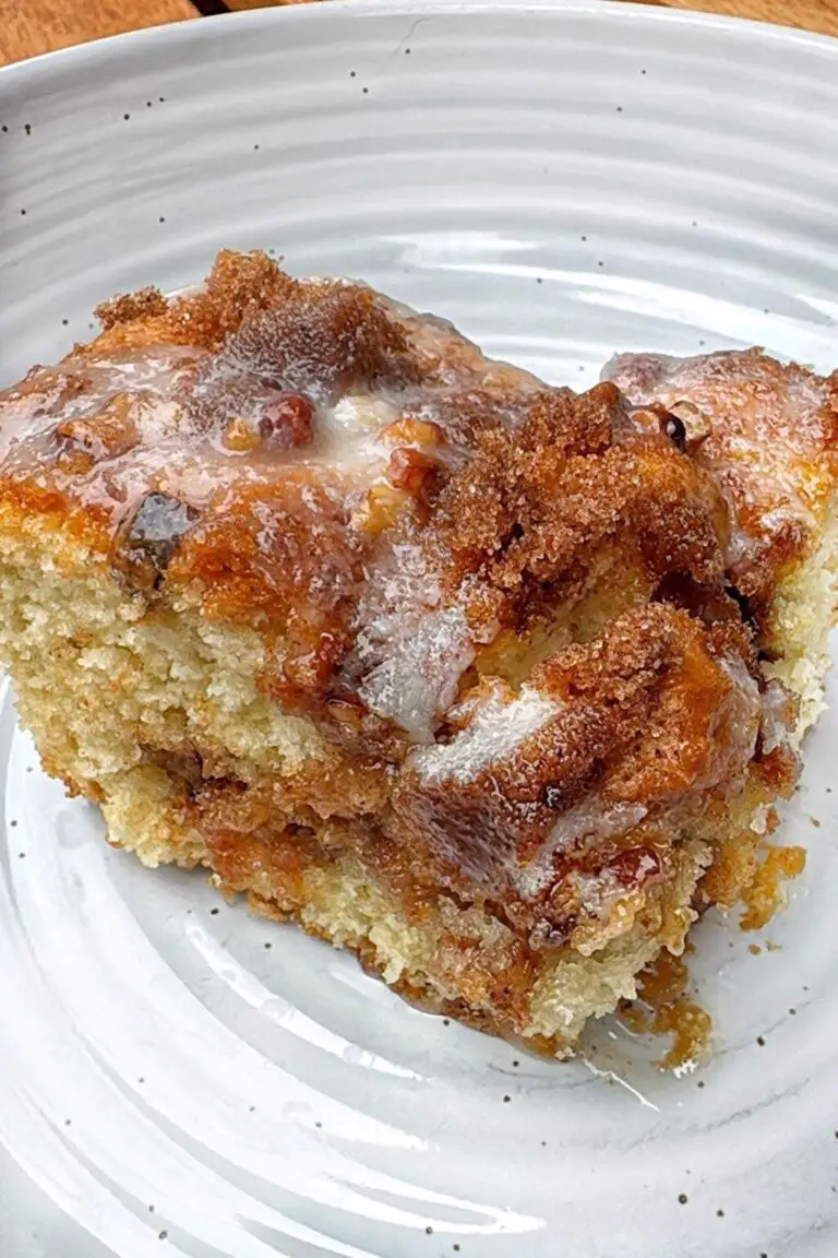 Cinnamon Pecan Crunch Coffee Cake