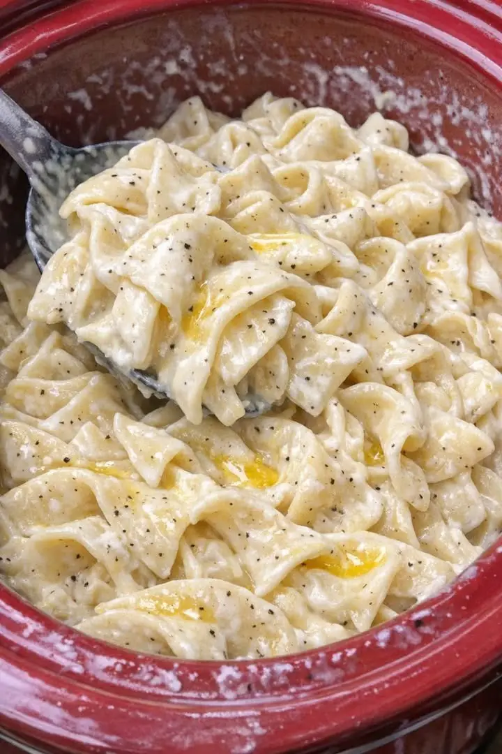 Amish Sour Cream Noodles That Melt in Your Mouth