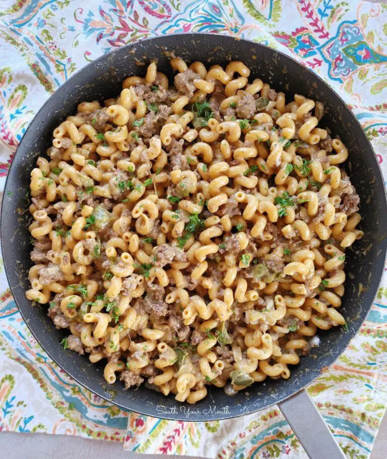 The BEST Philly Cheesesteak Pasta