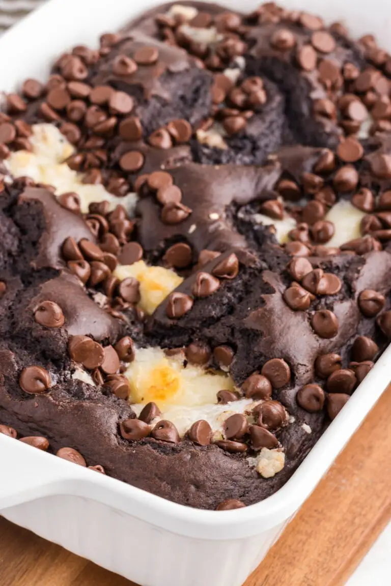 Earthquake Cake Recipe with Gooey Cream Cheese Filling