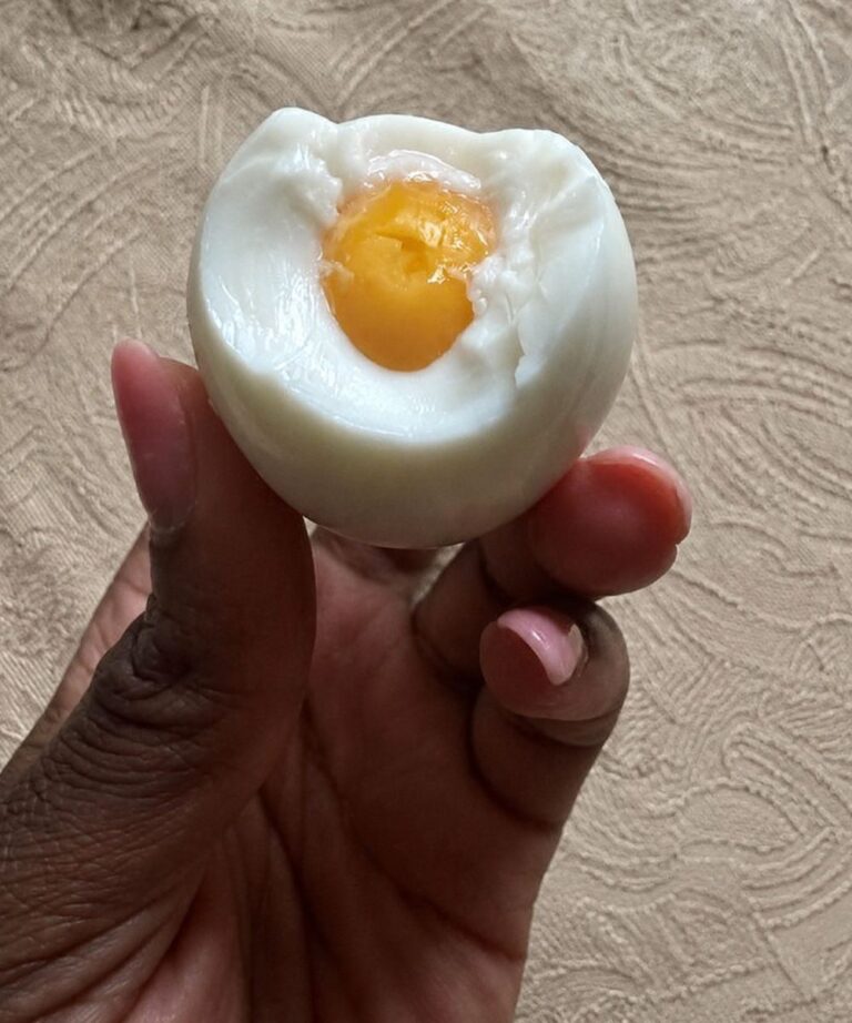 Nutritionists Warn That Eating Eggs Every Morning Can Cause… What You Really Need to Know