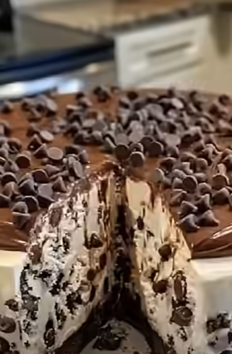 Ice Cream Cookie Cake Dessert: The Ultimate Layered Party Treat
