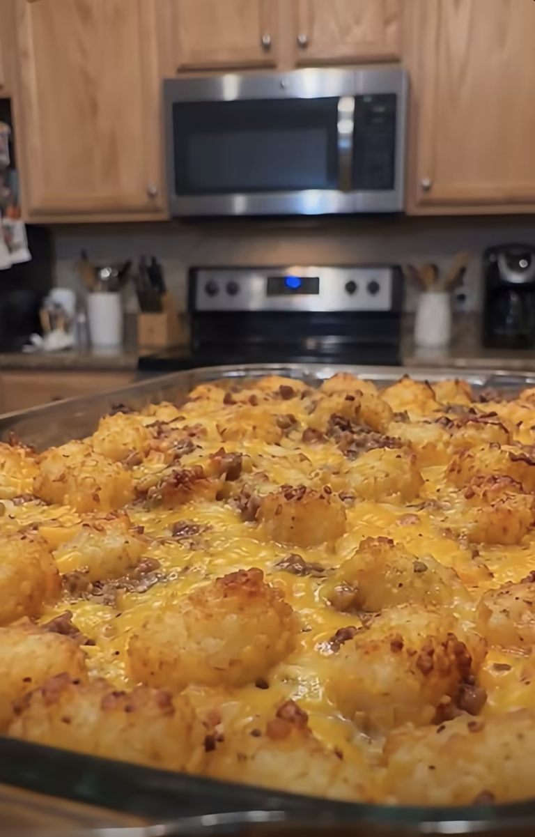 Ultimate Cowboy Casserole: Hearty, Cheesy Weeknight Comfort Food