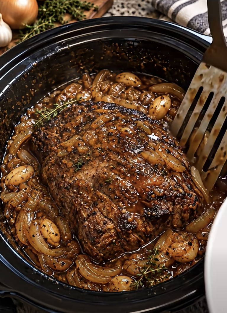 Slow Cooker Garlic Herb Beef Roast: Tender Comfort-Food Dinner
