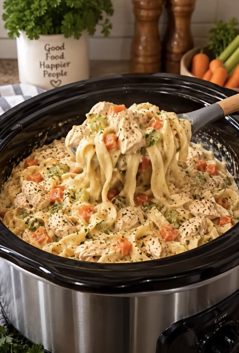 Crockpot Creamy Chicken and Noodles: Easy Comfort Food Dinner