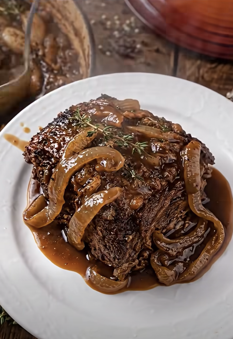 Slow-Braised Caramelized Onion Pot Roast: Tender Comfort Dinner