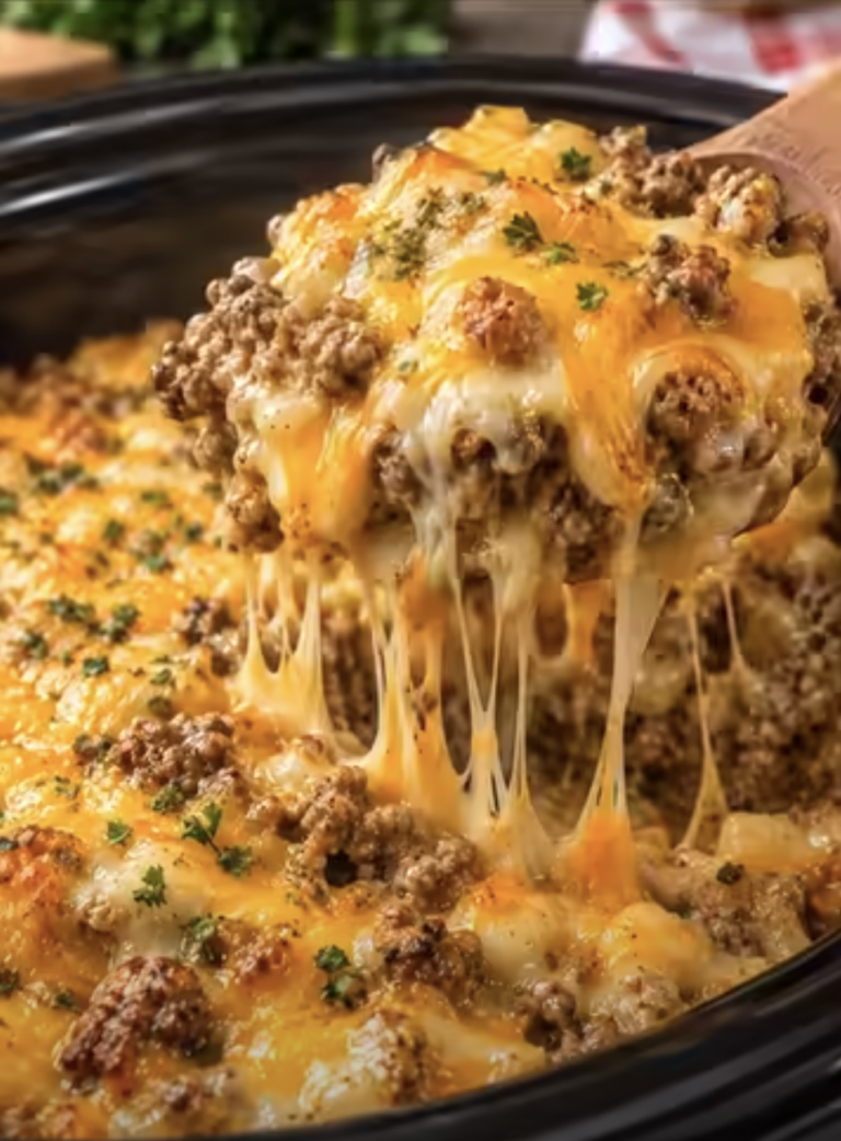 Crockpot Taco Casserole: Cheesy Beef and Potato Dinner