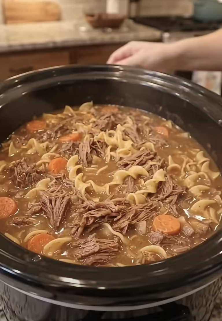 Crockpot Beef and Noodles: Tender Slow Cooker Comfort Food