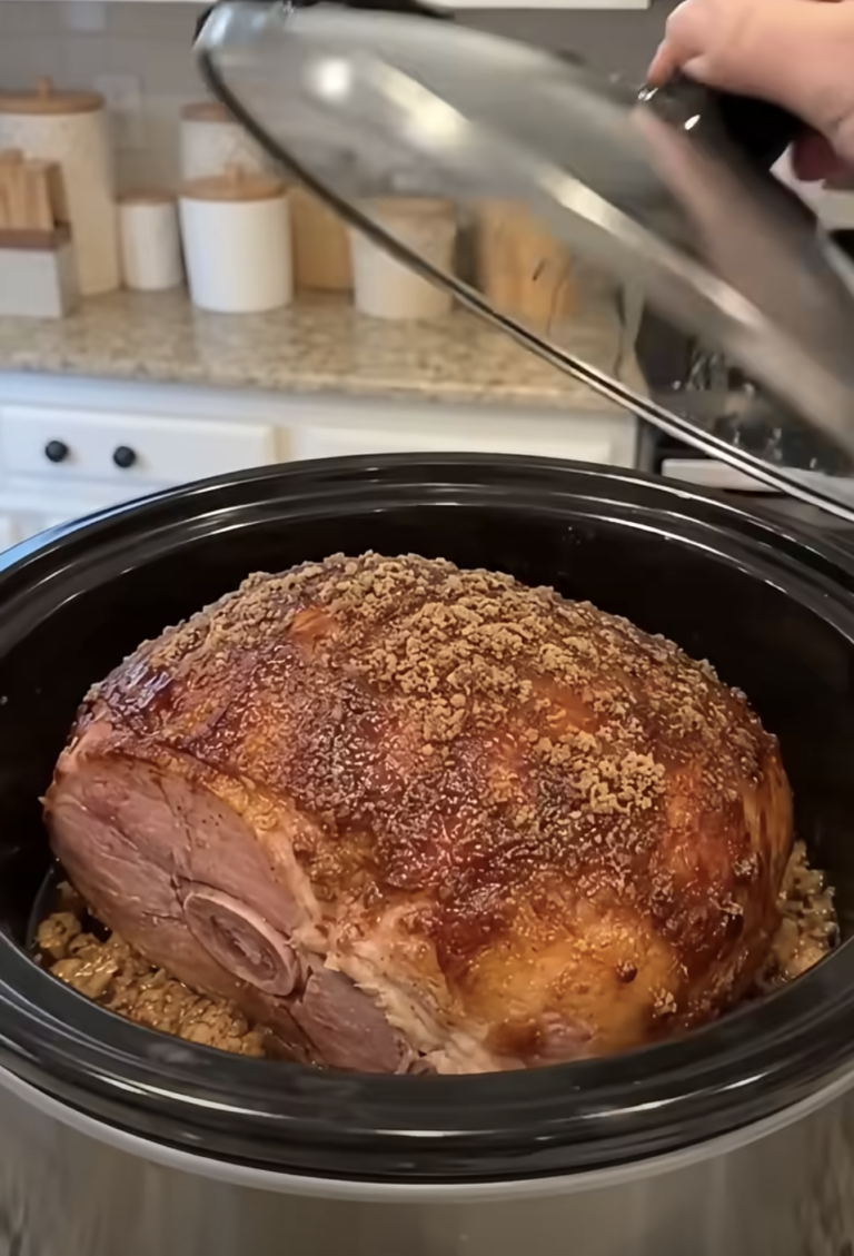 Slow Cooker Chicken with Turkey Bacon: Easy Savory Dinner