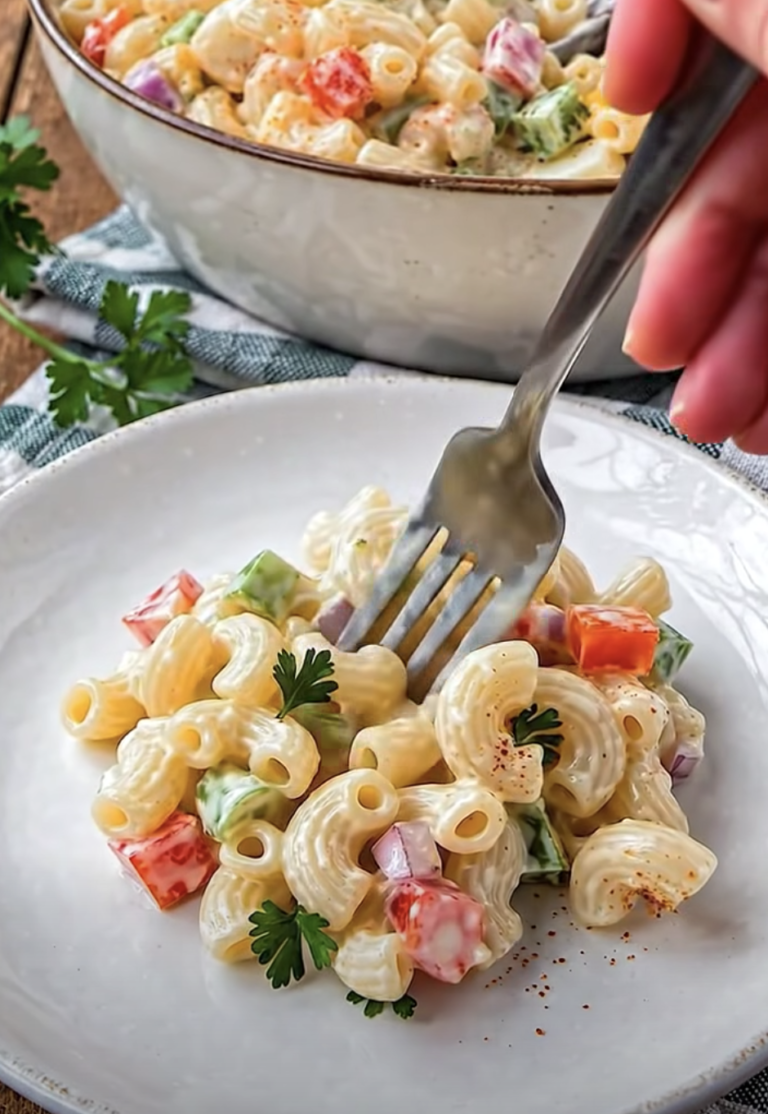 Classic Creamy Macaroni Salad – Easy Homemade Recipe