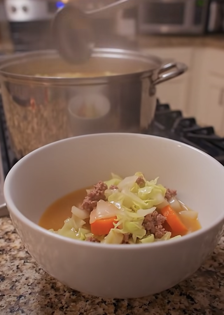 Crockpot Cabbage and Noodles: A Cozy Turkey Bacon Delight