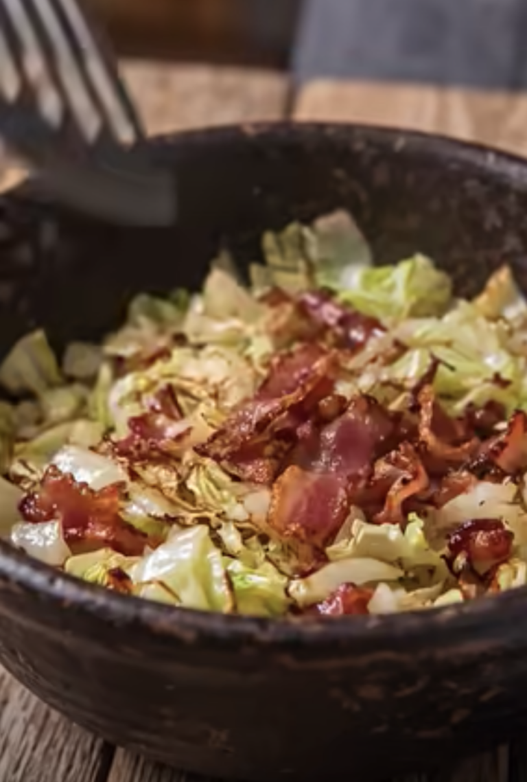 Southern Cooked Cabbage with Turkey Bacon – Easy Southern Comfort Food