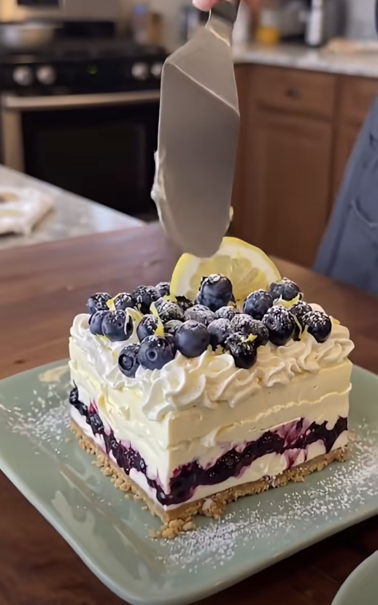 Sugar-Free Lemon Blueberry Cheesecake – Creamy, Fresh & Delicious!