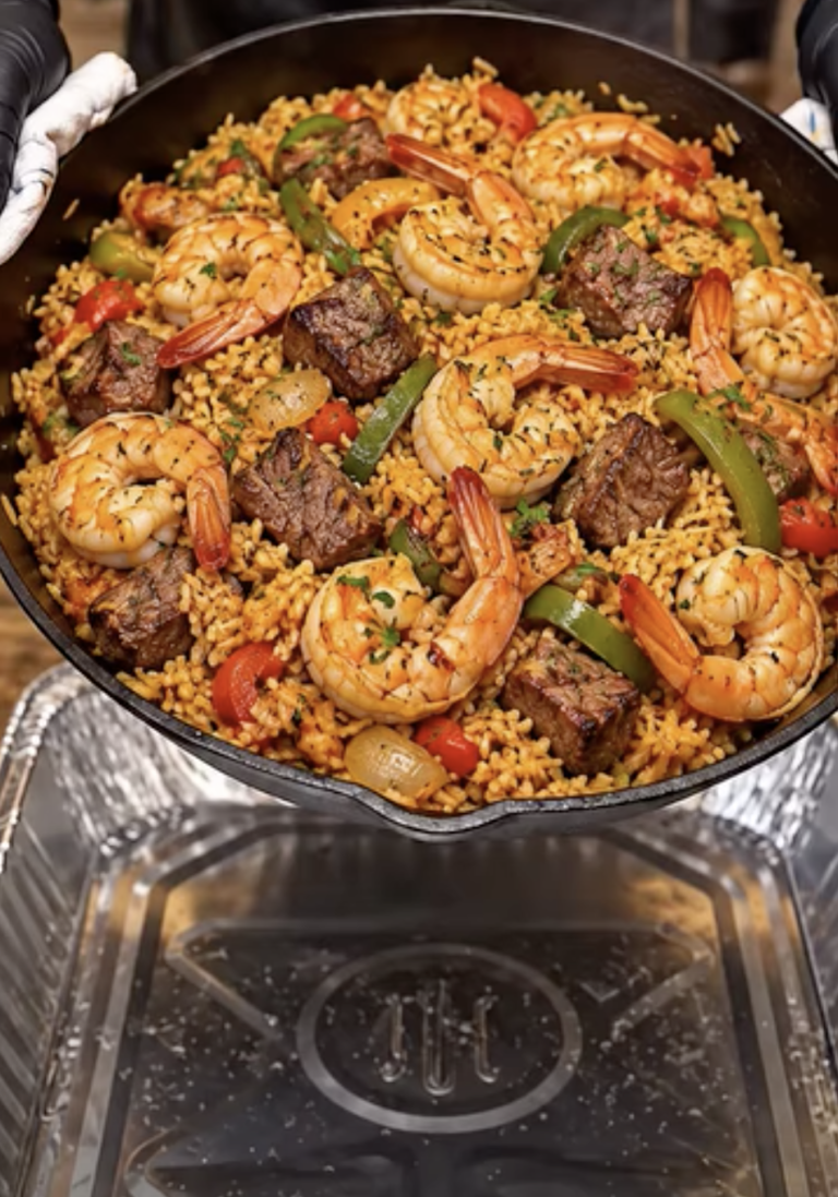 Southern Garlic Butter Shrimp and Steak Rice Skillet – Easy Cajun Dinner Recipe