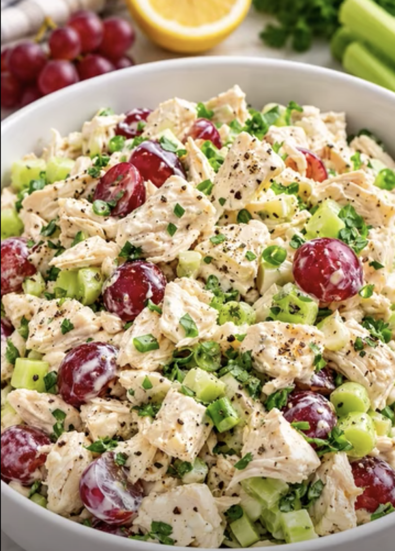 Classic Creamy Chicken Salad – Easy, Fresh, and Delicious Homemade Recipe