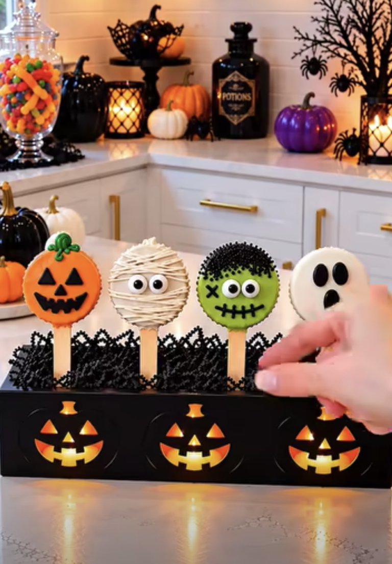 Halloween Oreo Pops: Easy No-Bake Spooky Treats for Parties