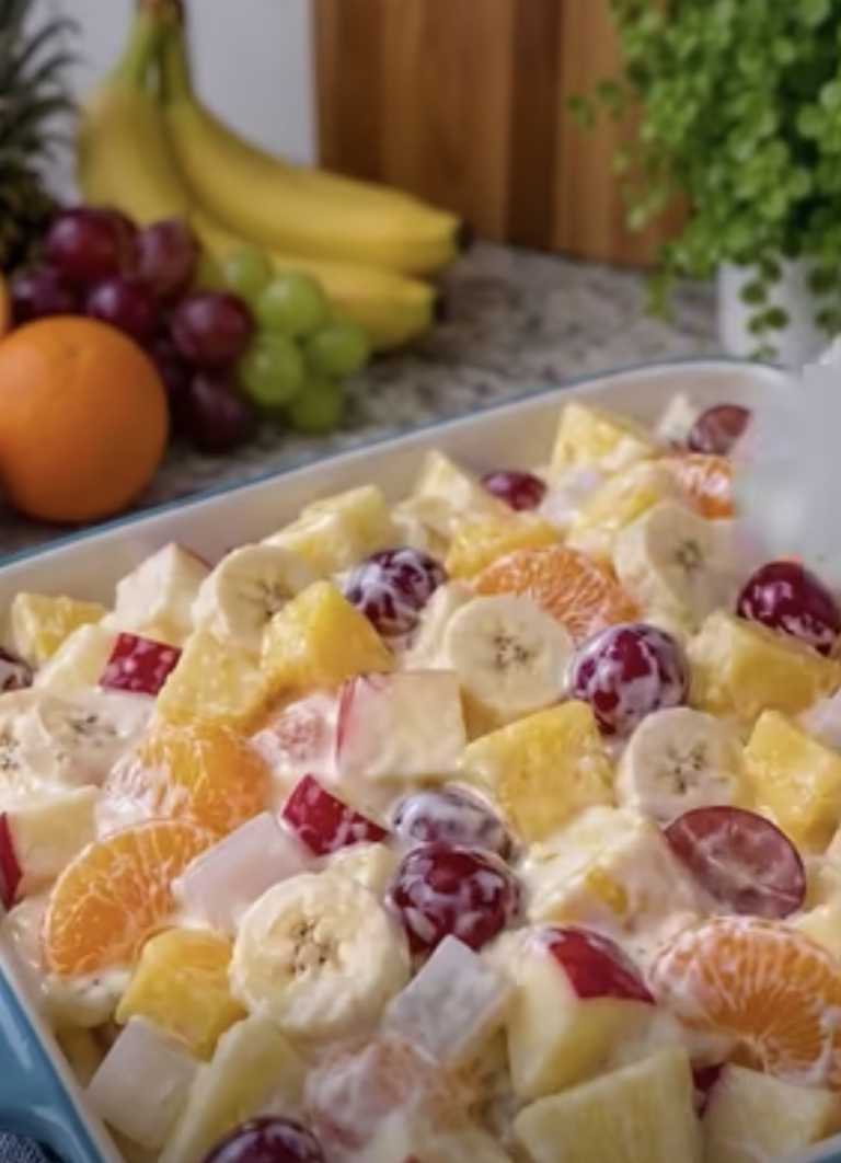 Creamy Fresh Fruit Salad – Sweet, Refreshing & Delicious!