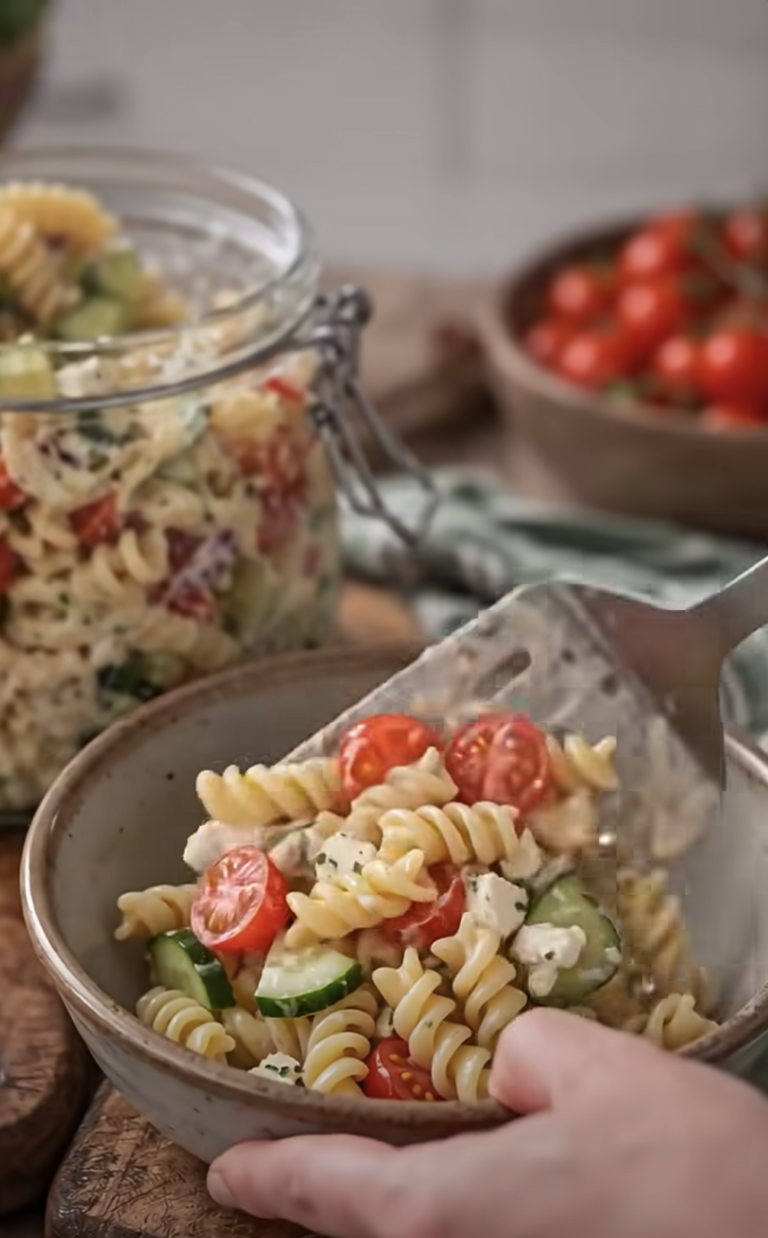 Creamy Fresh Pasta Salad – Easy, Colorful, and Delicious Homemade Recipe