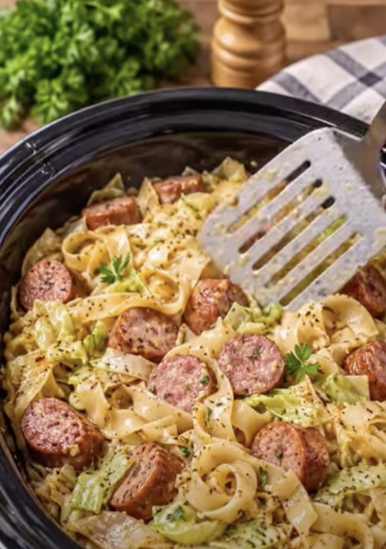 Slow Cooker Cabbage, Sausage & Noodles – Easy, Hearty Family Dinner